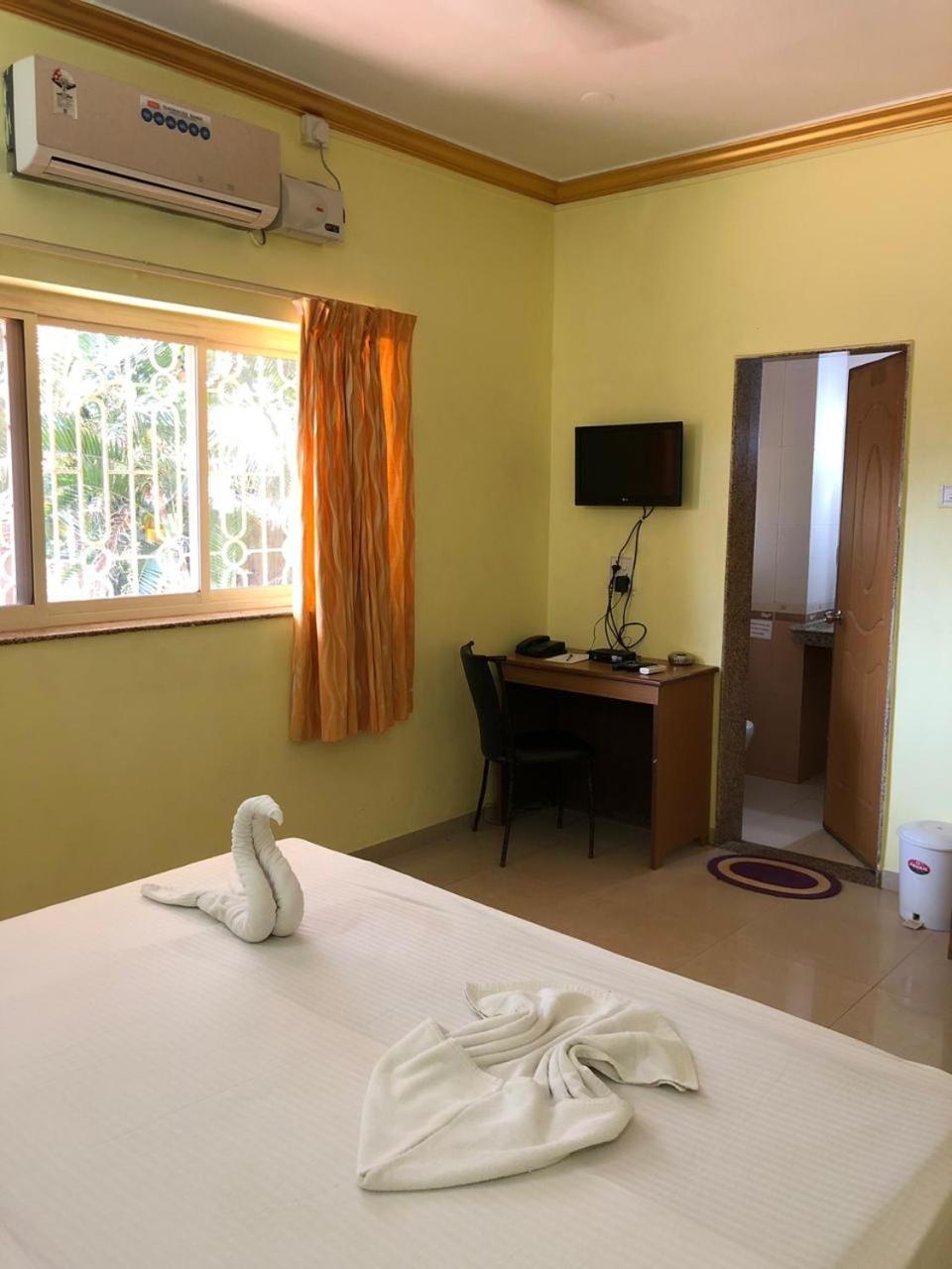 Spot On 39618 El Paso Hotel Arambol Bagian luar foto
